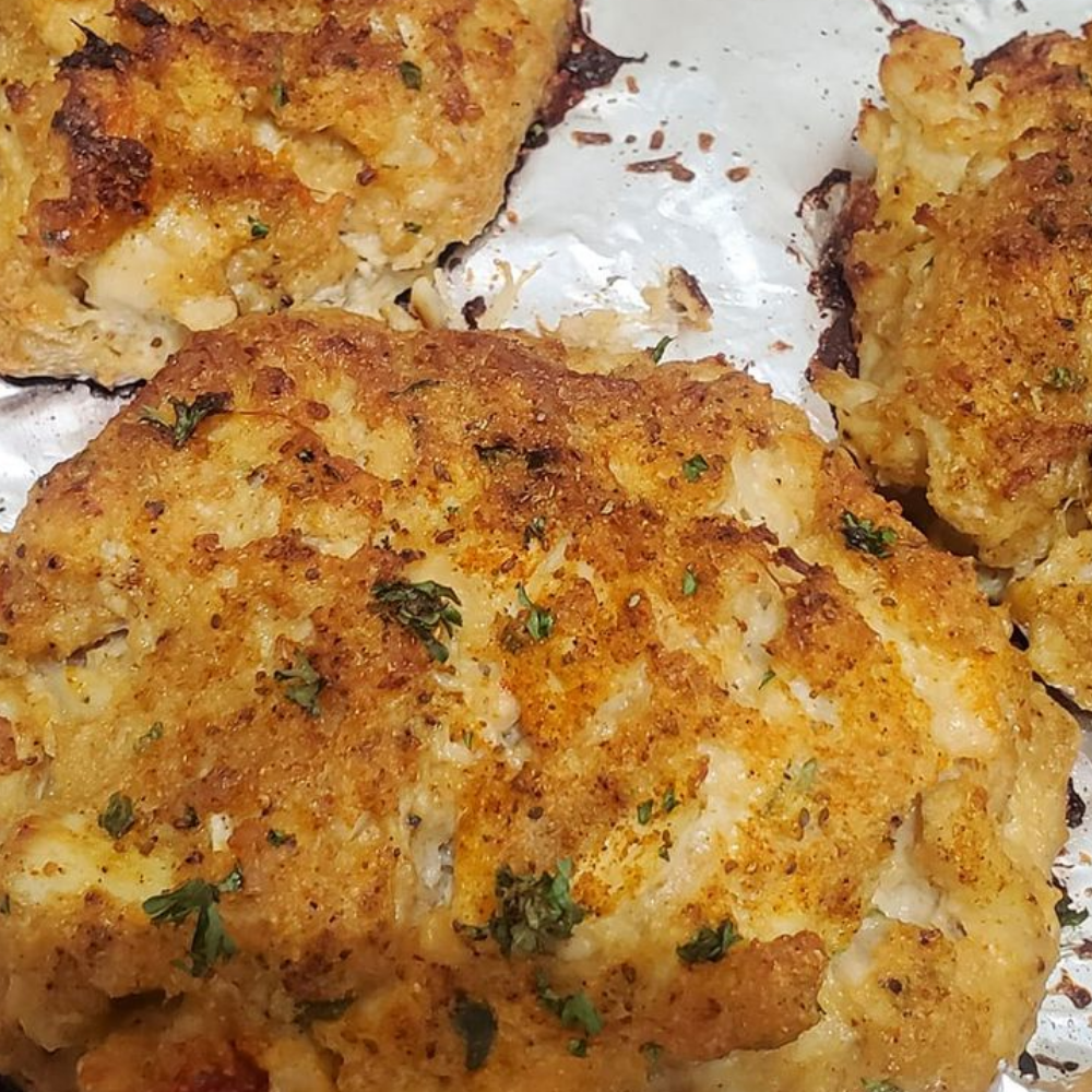 TASTY AND JUICY CRAB CAKES
